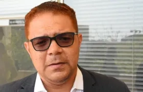 Jorge Urbina Balasnoa, abogado de Alan Ross Thiefault.