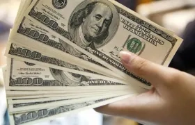 Dolar volvió a subir.
