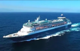 El crucero Monarch.