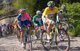 Ciclistas durante la pasada edición del tour.