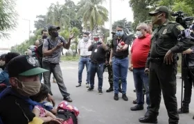 En la zona hacen presencia Policía y Ejército.