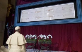 La Sábana Santa se conserva en un especial espacio protegido.