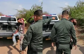 El presunto delincuente herido a machete y que fue capturado por la Policía.