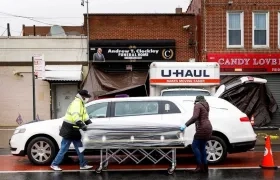  Casa de Funerales Andrew T. Cleckley"