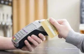 Entre los beneficios están las disminuciones en las tasas de interés, especialmente en tarjetas de crédito.