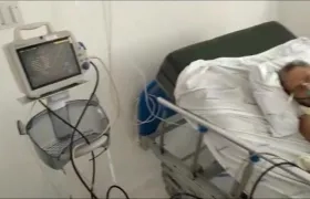 El paciente se encuentra en el Hospital Metropolitano.