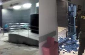 Ataque a piedra a la Clínica Porvenir de Soledad.