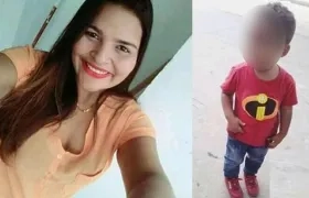 Angeli Pineda y su pequeño hijo.