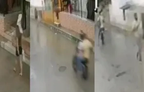 Momento del atraco en el barrio Tajamar de Soledad.