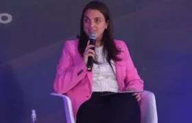 La ministra TIC, Karen Abudinen.