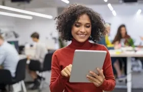 Beneficiará a emprendedores digitales de los 32 departamentos del país.