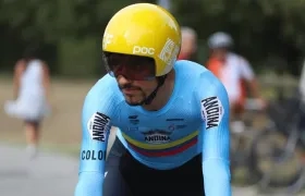 Daniel Felipe Martínez, ciclista colombiano. 