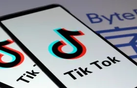 Los usuarios no podrían descargar la aplicación desde las populares tiendas virtuales de Apple y Google.