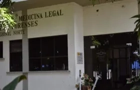 El cuerpo de la víctima fue llevado a Medicina Legal.