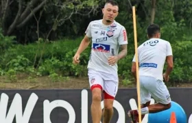 Leonardo Pico, volante de Junior. 
