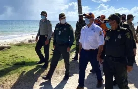 El Presidente Iván Duque recorriendo la isla de Providencia.