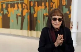 La artista plástica Beatriz González.