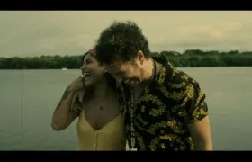 Martina, la peligrosa, acompaña a Cabas en su nuevo sencillo: 'Solos'.