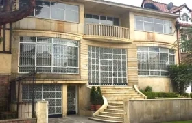 Inmueble objeto del embargo en el barrio Teusaquillo de Bogotá.