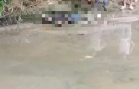 La víctima hallada en el arroyo El Platanal.