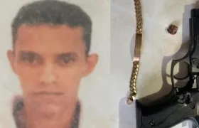 Deivis José León Andrade, el fallecido y los elementos incautados