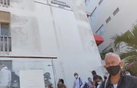 Un usuario denuncia la demora en trámites en la Oficina de Registro e Instrumentos Públicos.