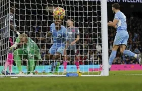 Imagen de uno de los goles del City.