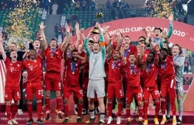 Jugadores del Bayern celebran el título del Mundial. 