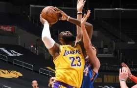 LeBron James comanda al equipo angelino. 