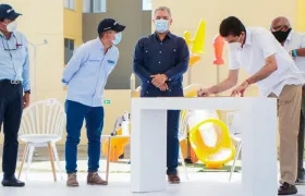 El Presidente Duque con el Alcalde Rodolfo Ucrós