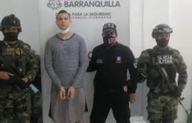 Sebastián Guerrero Lenis al ser llevado a la URI. 