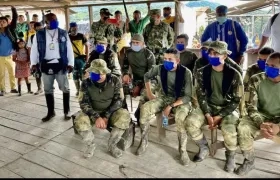 Acto de liberación de los militares retenidos por indígenas.