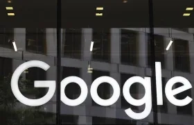 Google retornará a trabajo presencial en septiembre.