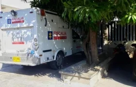 El cuerpo de Rafael Ángel Ballesta fue trasladado a Medicina Legal.