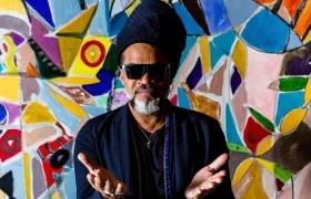 Carlinhos Brown, cantante y musico brasileño. 