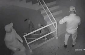 Delincuentes ingresan a robar al Centro Comercial Country Plaza