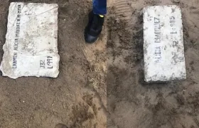 Las lápidas que reposan en Jardines La Eternidad.