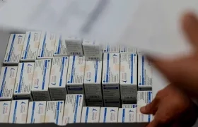 Vista de dosis de la vacuna contra la covid de Janssen, filial belga de Johnson & Johnson (J&J).