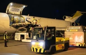 Llegada de vacunas de Pfizer hace algunos días a Colombia.