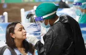 El Centro también está a cargo del candidato vacunal por vía intranasal Mambisa, en tanto Soberana 01, Soberana 02 y Soberana PLUS son generadas por el Instituto Finlay de Vacunas. 