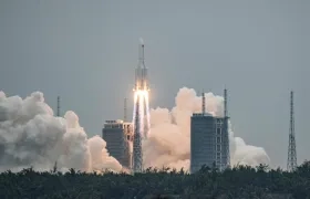 El cohete chino el día de su despegue.