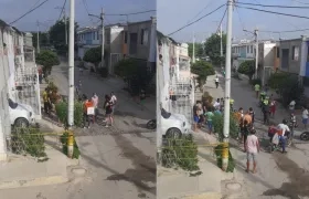 El joven quedó tendido varios minutos tendido en el lugar de los hechos hasta que fue llevado a la clínica.