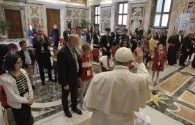 El Papa Francisco se reunió con la Asociación Meter.