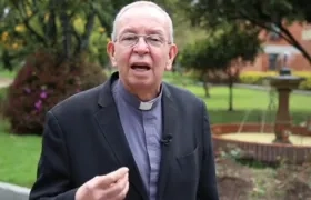 Monseñor Héctor Henao.