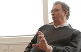 El poeta colombiano Darío Jaramillo.