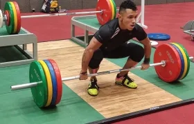 Luis Javier Mosquera, pesista colombiano.