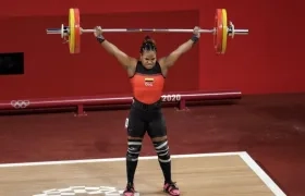 Mercedes Pérez, pesista colombiana. 