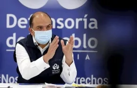 El Defensor del Pueblo, Carlos Camargo.