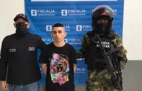 Carlos Alberto Camaño González.