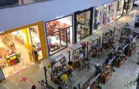 Feria en Centro Comercial